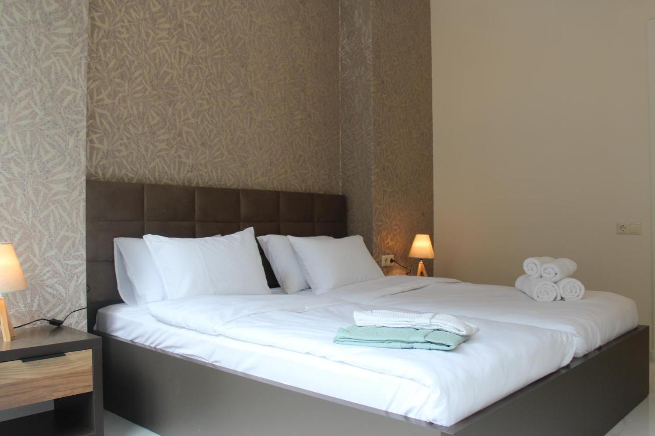 Horizons Hotel Rooms Batumi Esterno foto