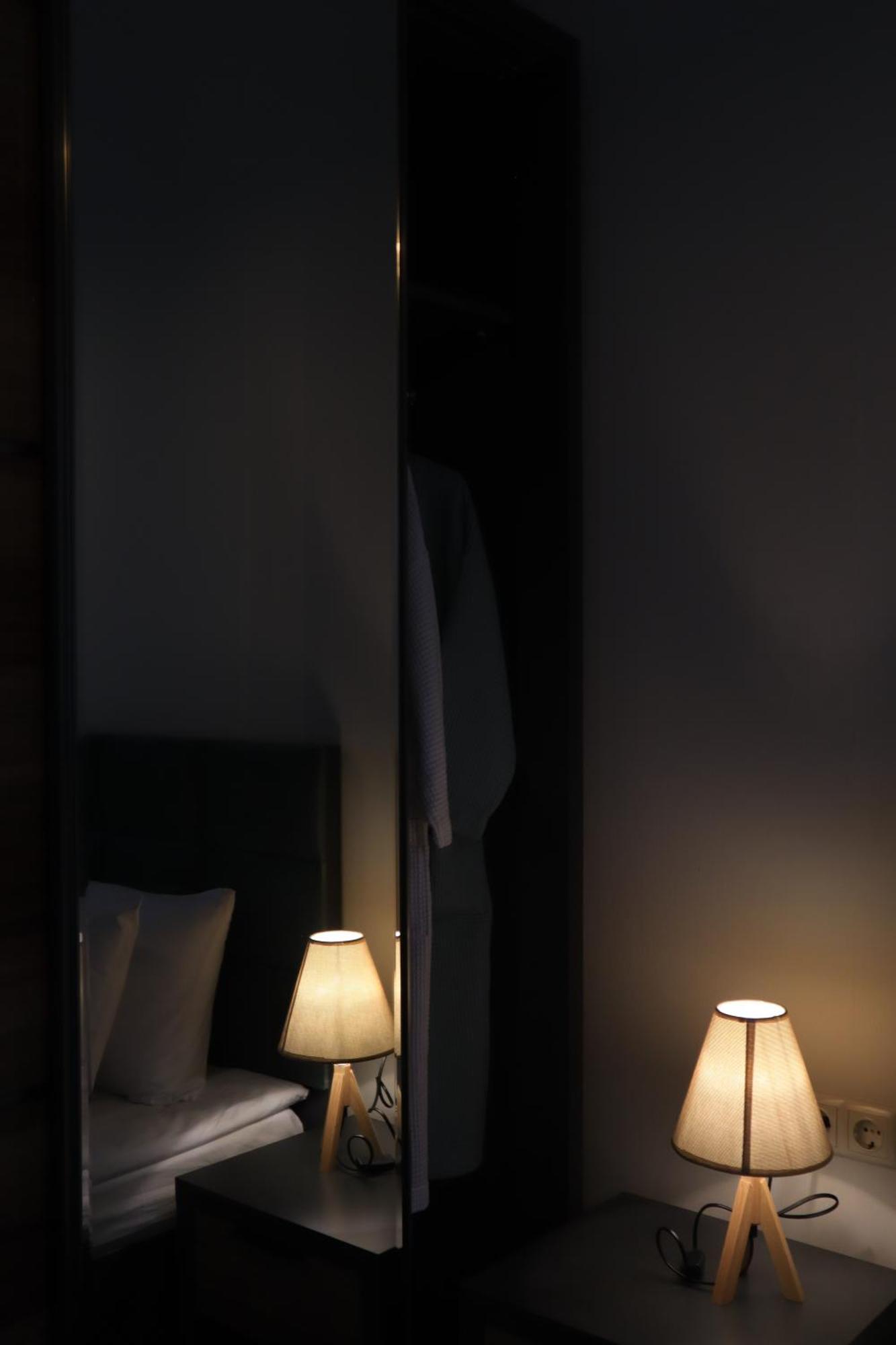 Horizons Hotel Rooms Batumi Esterno foto